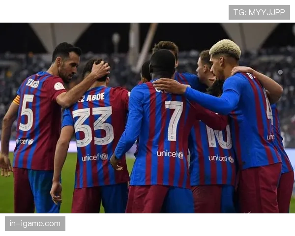 西甲焦点战：白红对决点燃荣耀之战，争冠形势愈发明朗